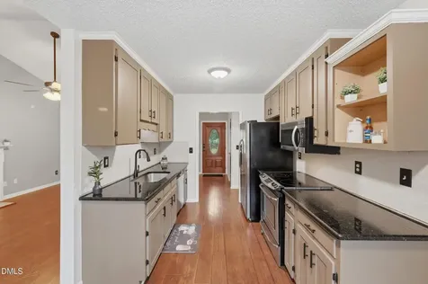336 Thornwood Lane Youngsville NC 27596
