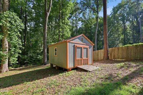 11129 Lakeshore Drive Raleigh NC 27613