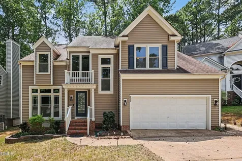 311 Durington Place Cary NC 27518