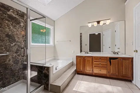 311 Durington Place Cary NC 27518