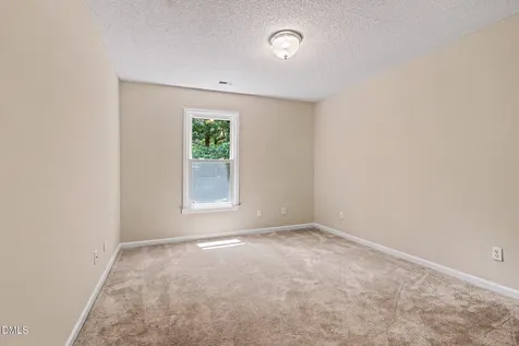 311 Durington Place Cary NC 27518