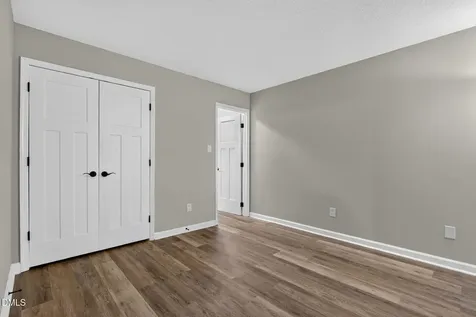 3425 Mill Run Raleigh NC 27612
