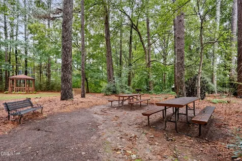 3425 Mill Run Raleigh NC 27612