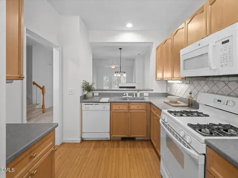 7647 Astoria Place Raleigh NC 27612