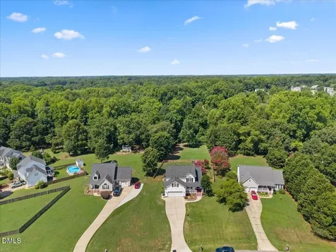 2709 White Rail Drive Fuquay Varina NC 27526