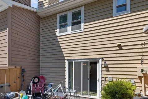 5433 Pine Top Circle Raleigh NC 27612