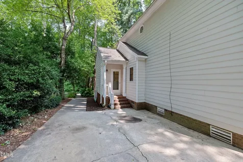5325 Fairmead Circle Raleigh NC 27613