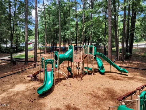 5325 Fairmead Circle Raleigh NC 27613