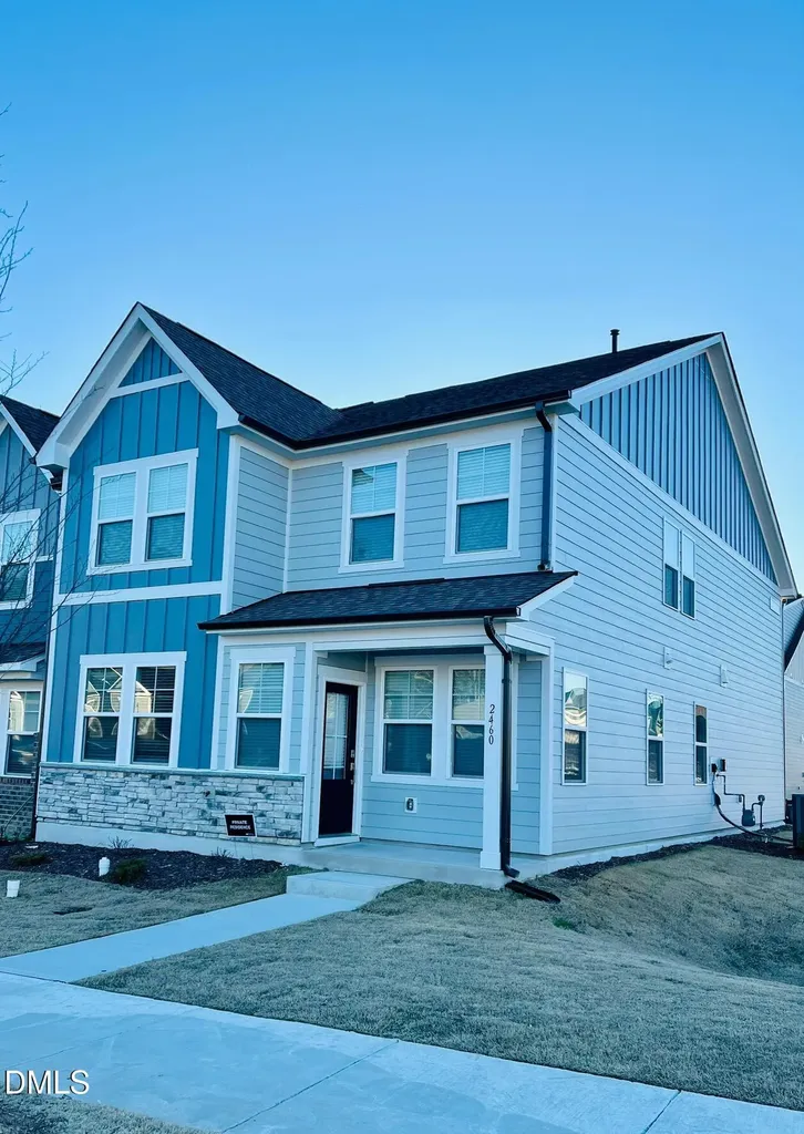 2460 E Hutch Lane Apex NC 27523