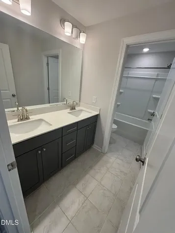 2460 E Hutch Lane Apex NC 27523