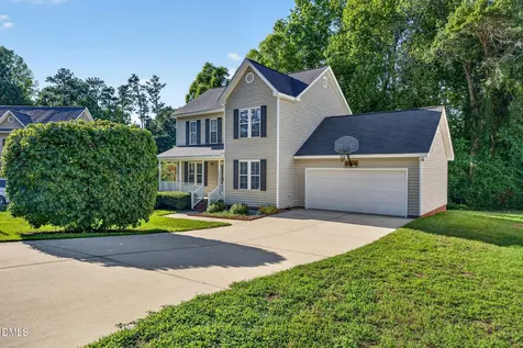 1321 E Turret Court Fuquay Varina NC 27526