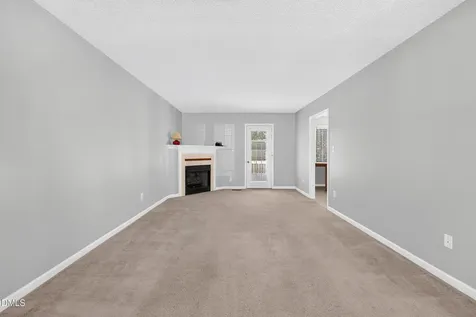 1321 E Turret Court Fuquay Varina NC 27526