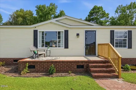 102 Clifton Ridge Drive Pikeville NC 27863
