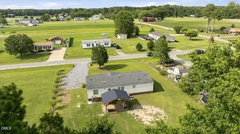 102 Clifton Ridge Drive Pikeville NC 27863