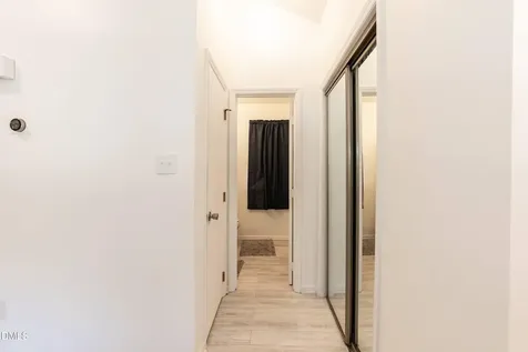 3263 Mill Run Raleigh NC 27612