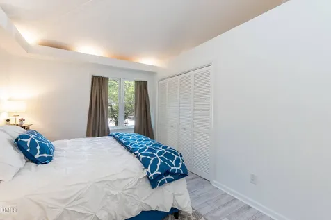 3263 Mill Run Raleigh NC 27612