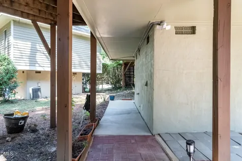 3263 Mill Run Raleigh NC 27612