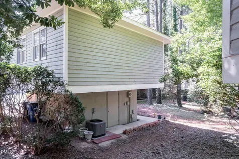 3263 Mill Run Raleigh NC 27612