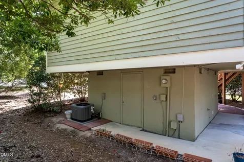 3263 Mill Run Raleigh NC 27612