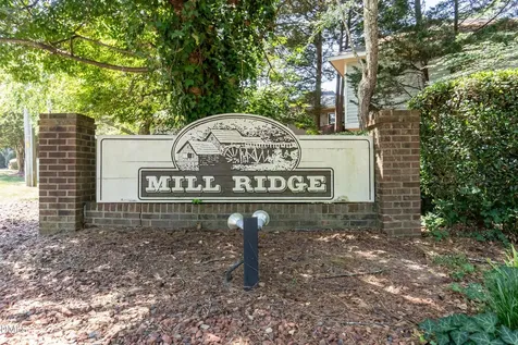 3263 Mill Run Raleigh NC 27612
