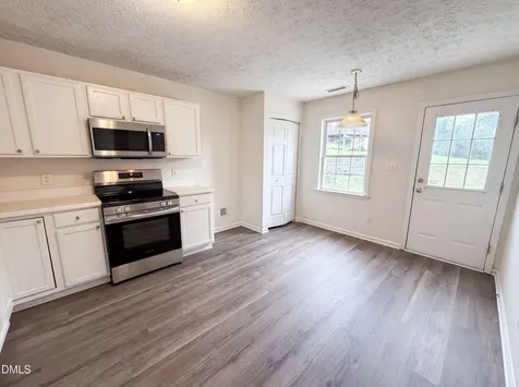 3358 Neptune Drive Raleigh NC 27604