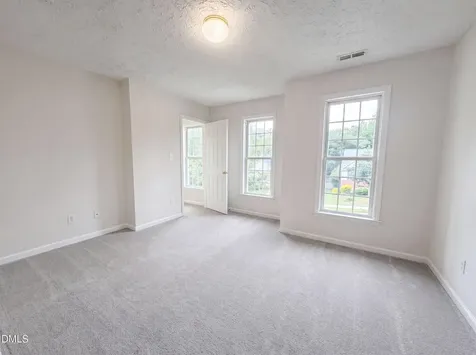 3358 Neptune Drive Raleigh NC 27604