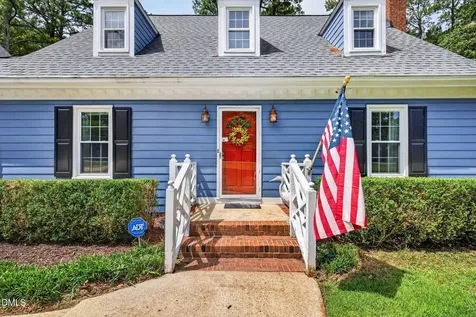 2900 Meadowview Court Apex NC 27539