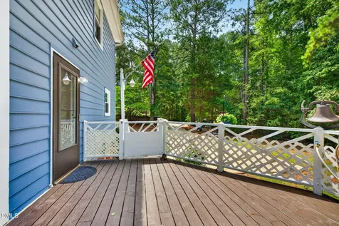 2900 Meadowview Court Apex NC 27539