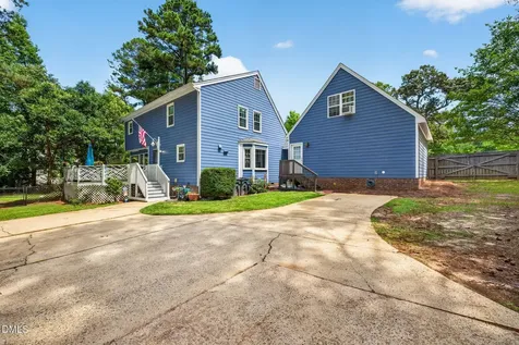 2900 Meadowview Court Apex NC 27539