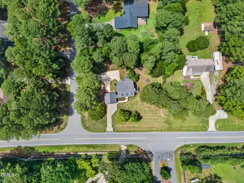 2900 Meadowview Court Apex NC 27539