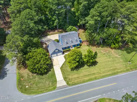 2900 Meadowview Court Apex NC 27539