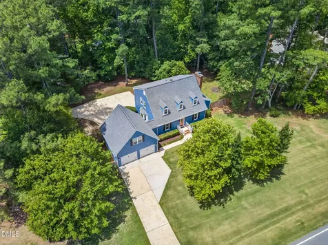 2900 Meadowview Court Apex NC 27539