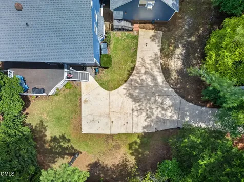 2900 Meadowview Court Apex NC 27539