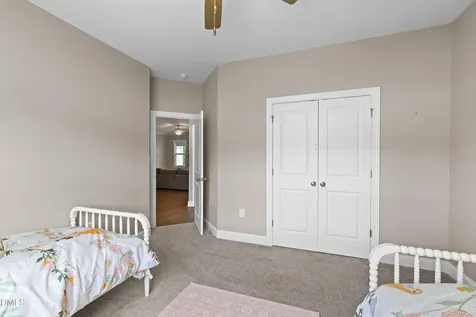 137 Shadybrook Drive Benson NC 27504