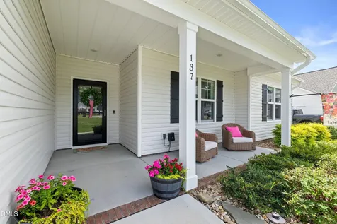 137 Shadybrook Drive Benson NC 27504