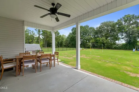 137 Shadybrook Drive Benson NC 27504