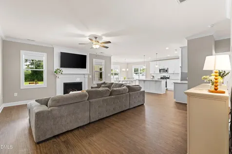 137 Shadybrook Drive Benson NC 27504