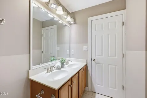 5 Bobcat Court Durham NC 27713