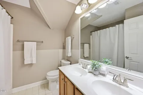 5 Bobcat Court Durham NC 27713