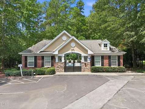 5 Bobcat Court Durham NC 27713
