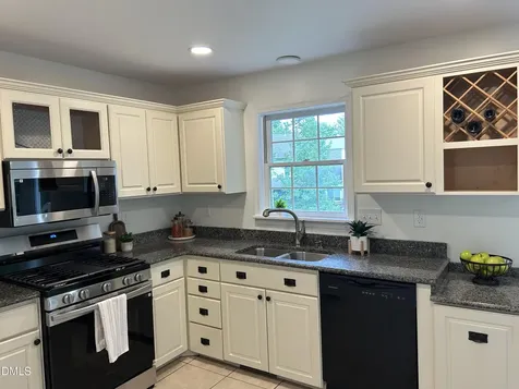 810 Northampton Drive Cary NC 27513
