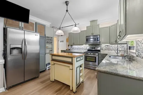 206 Park Valley Lane Cary NC 27519