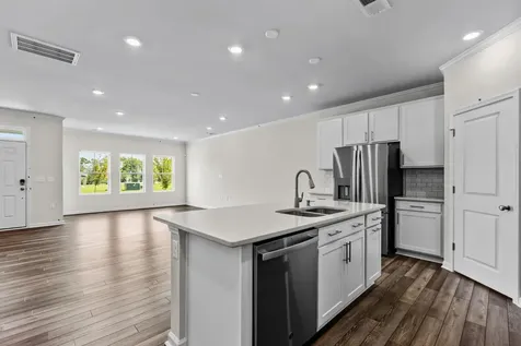 5104 Anamosa Street Raleigh NC 27610
