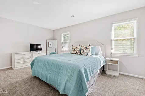 5748 3 Oaks Drive Raleigh NC 27612
