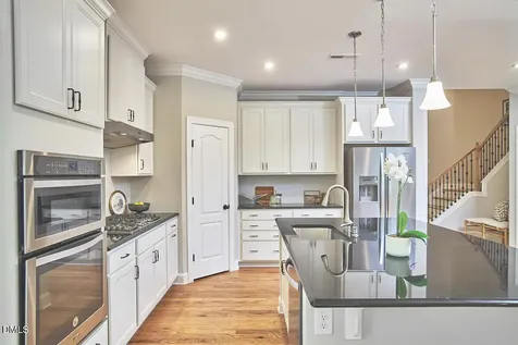 3828 Hickory Manor Drive Apex NC 27539