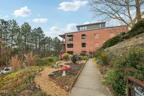 1860 Sissipahaw Way Saxapahaw NC 27253