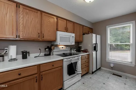 1813 Crystal Downs Lane Raleigh NC 27604