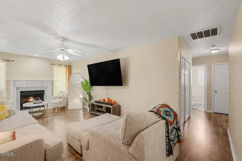4025 Grandover Drive Raleigh NC 27610