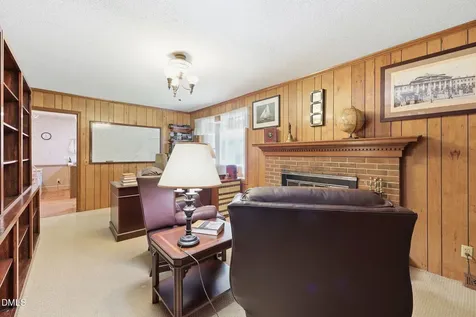 409 Oakridge Road Cary NC 27511