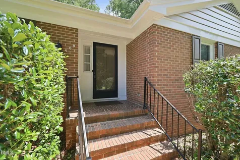 409 Oakridge Road Cary NC 27511